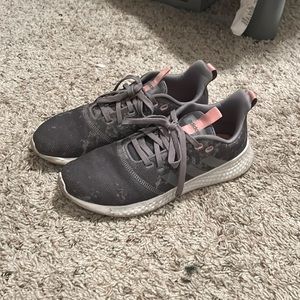 Adidas Sneakers